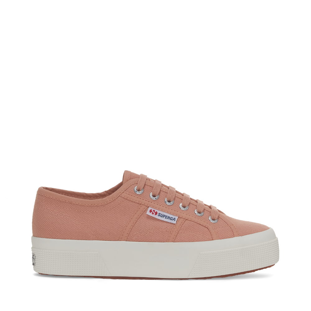 Superga pink best sale suede