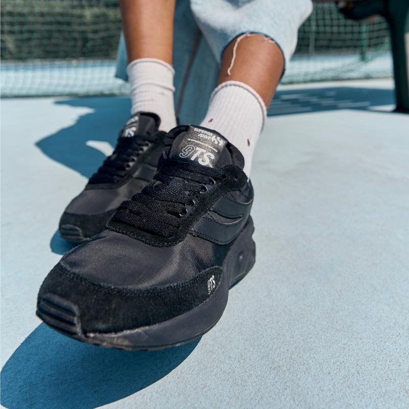 9TS Sneaker