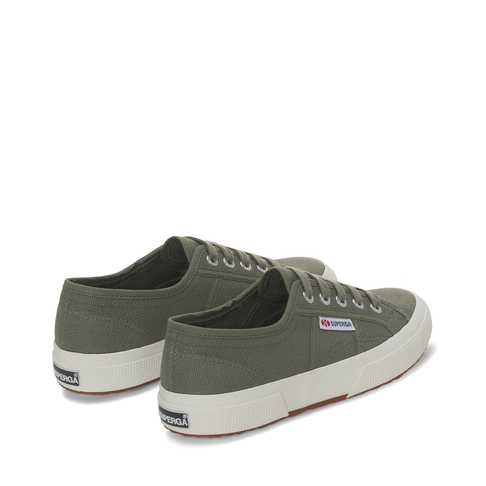 Green superga best sale shoes
