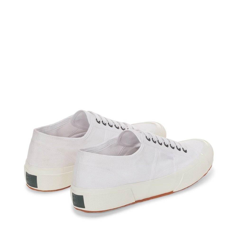 Superga white canvas shoe with rubber sole